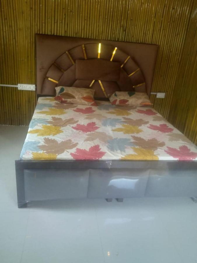 Krishna Kutir, Talla Ramgarh By The Meditating Society Extérieur photo