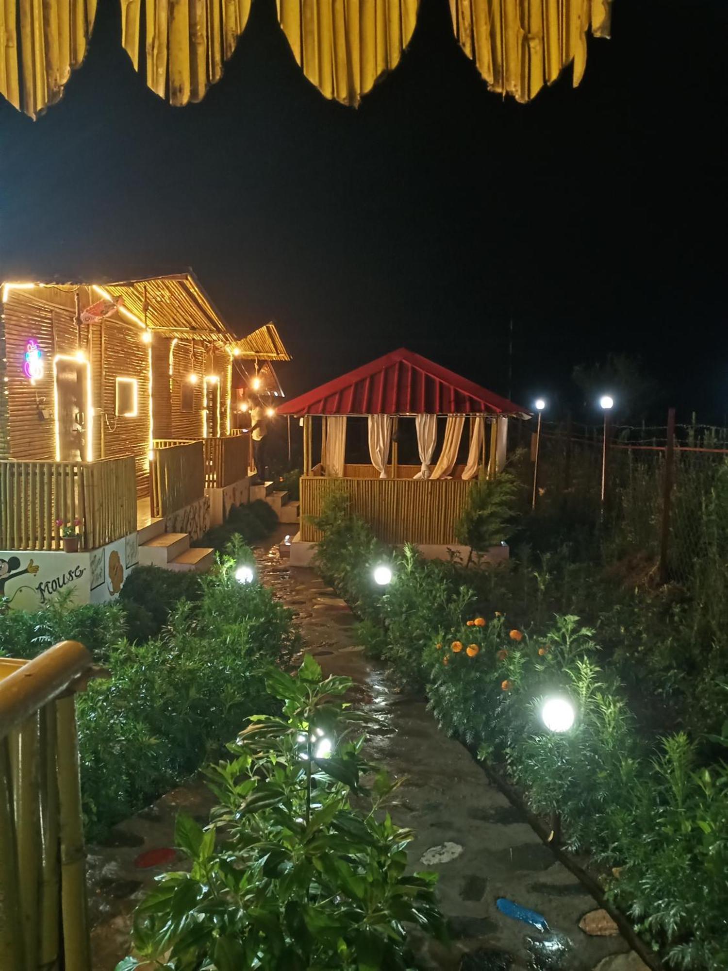 Krishna Kutir, Talla Ramgarh By The Meditating Society Extérieur photo